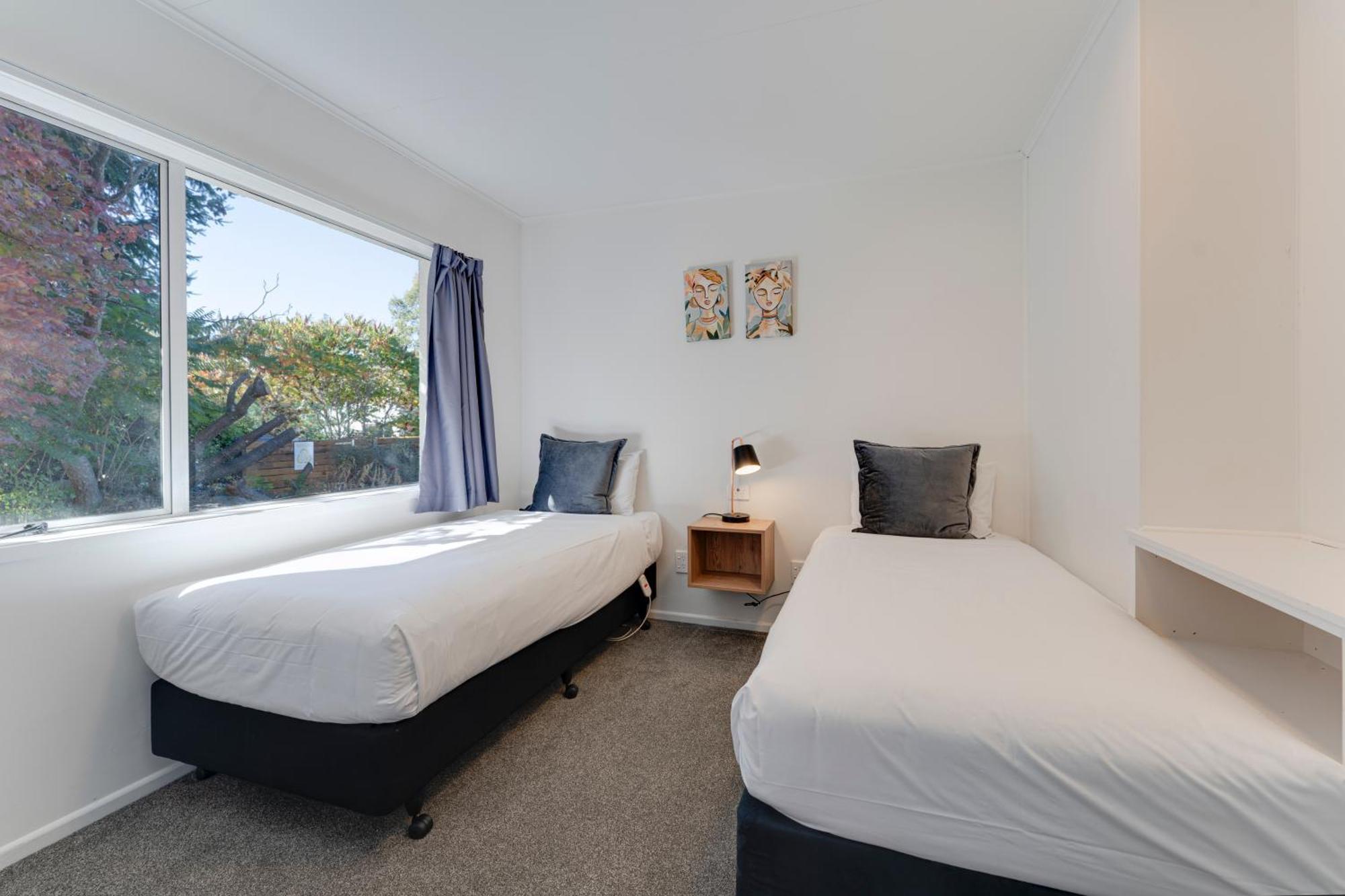 Archway Motels & Chalets Wanaka Room photo